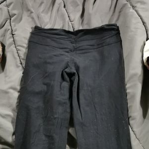 Lululemon yoga pants